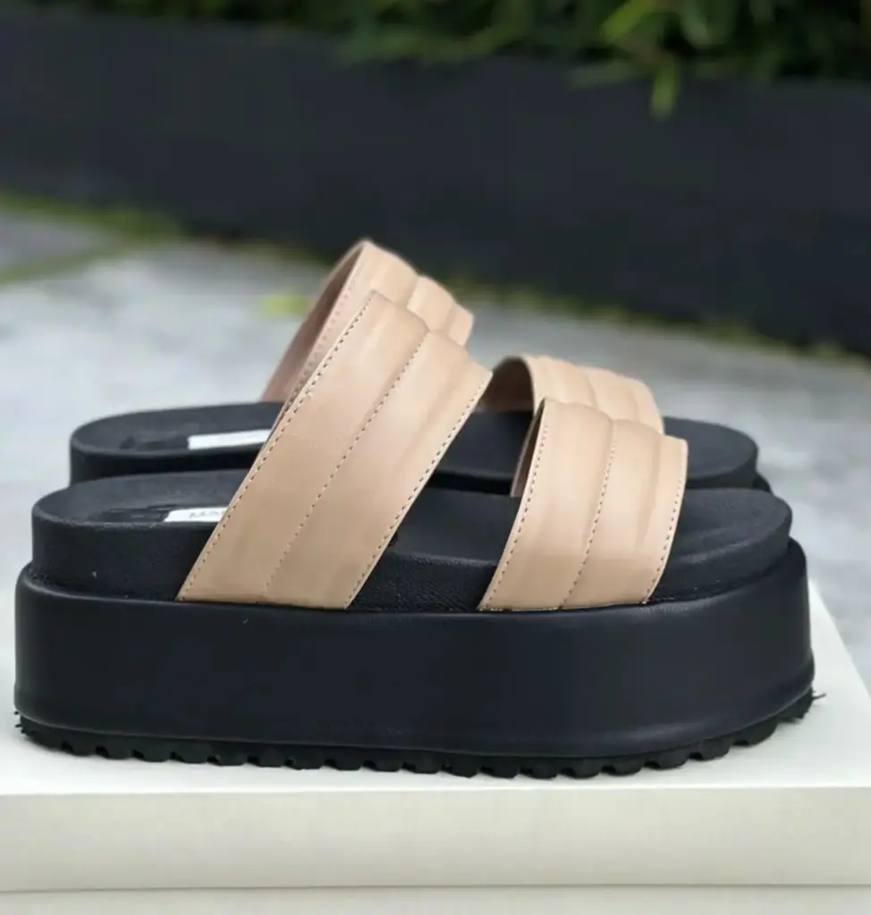 Sandalia Plataforma Doble Tira Nude